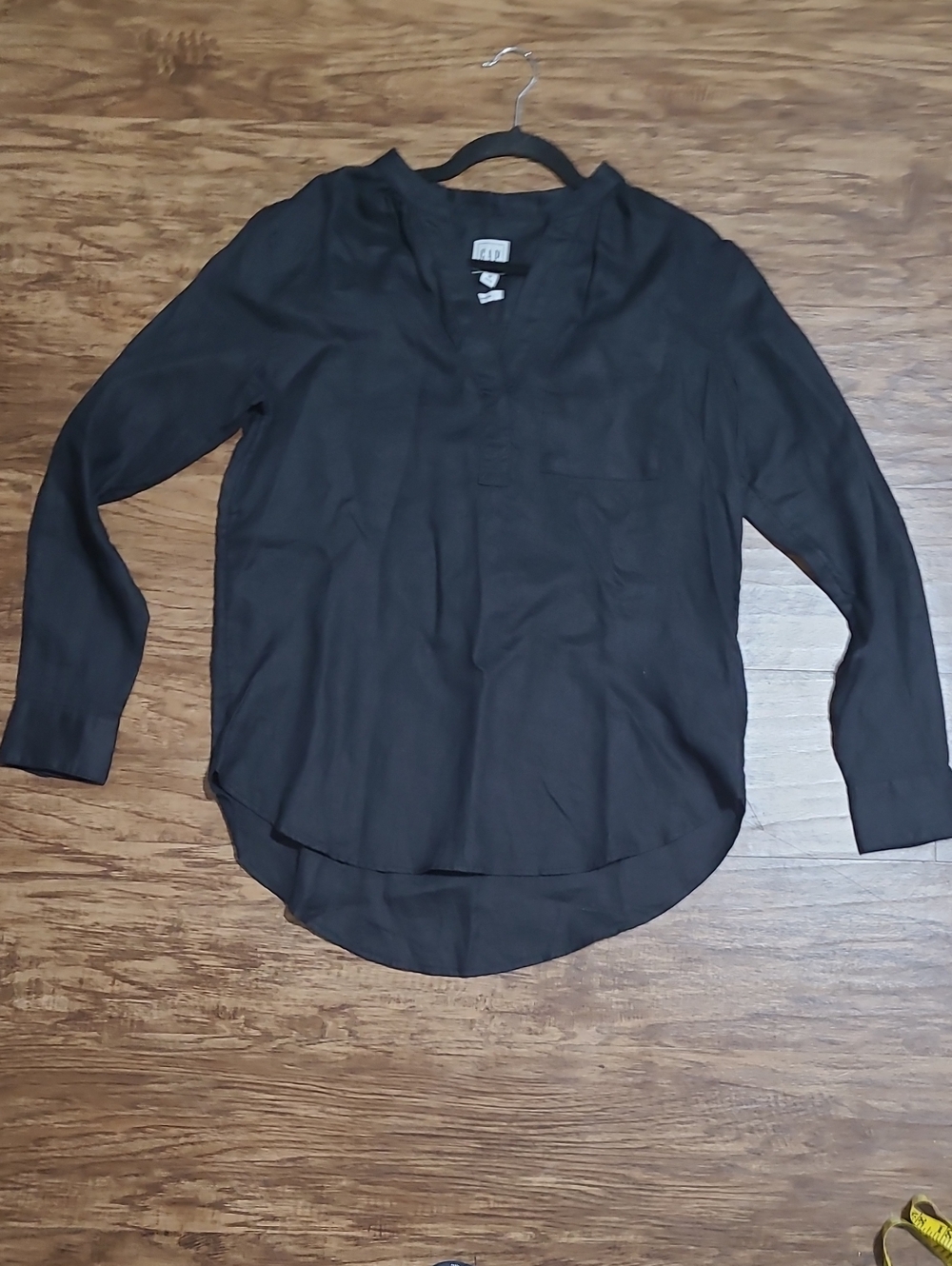 NWT GAP 100% Linen Shirt Womens Medium Lightweight Pullover Long Sleeve Black